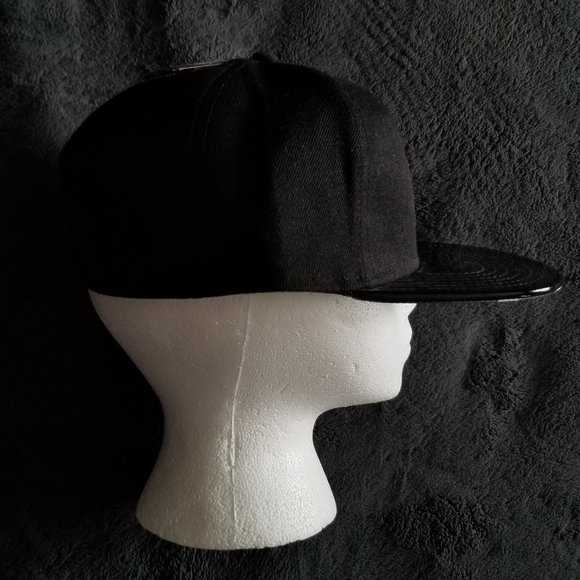 JoJo Bizarre Leather Bill Snapback Cap / Hat - Picture 2 of 7